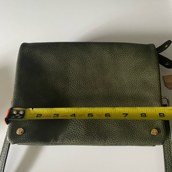 Street Level Demi Fold Over Vegan Leather Crossbody Bag in Olive Green - Picture 11 of 12